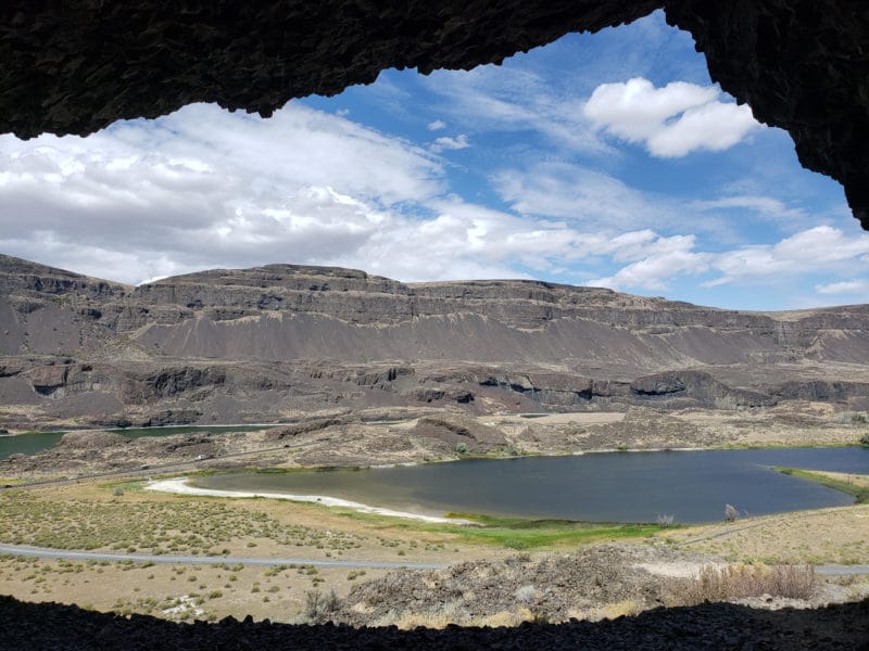 Exploring Lake Lenore Caves Explore Washington State