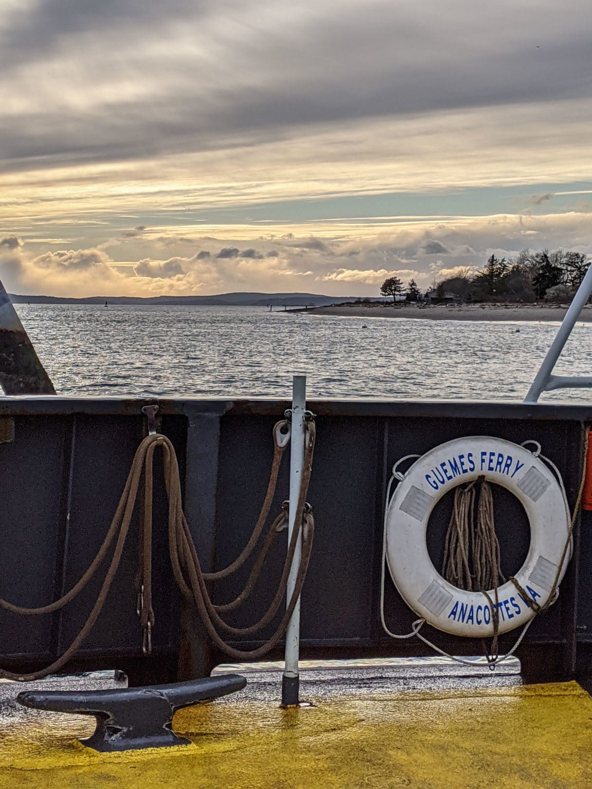 Relaxing Getaway at the Guemes Island Explore Washington